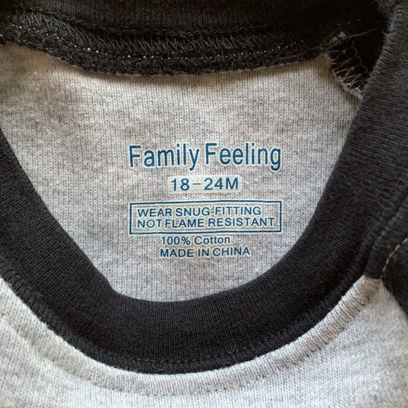 Digger Short Sleeve Set Pajamas 18M - Picture 5 of 5